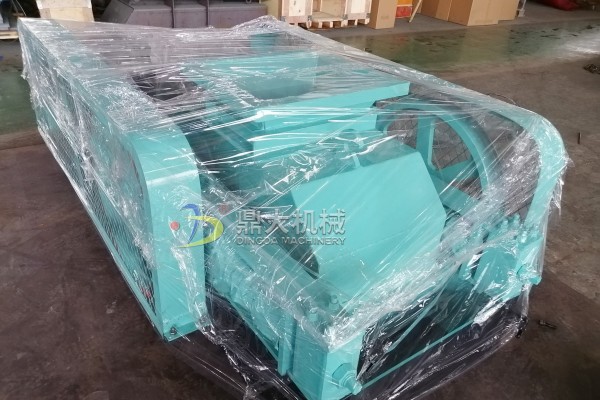 對(duì)輥制砂機(jī) 對(duì)輥制砂機(jī)