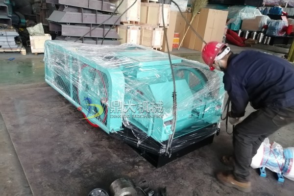 對(duì)輥制砂機(jī) 對(duì)輥制砂機(jī)