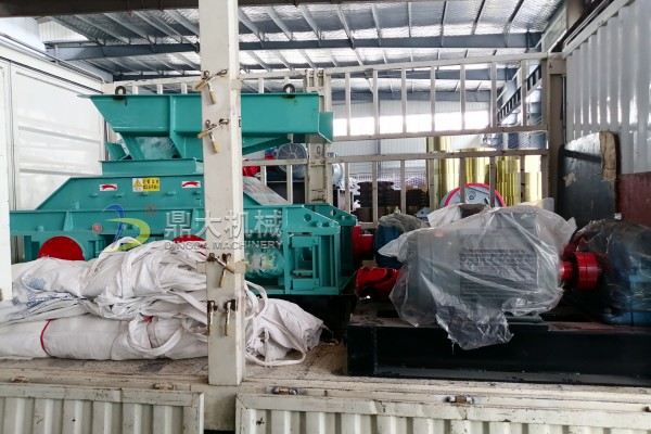 對輥破碎機(jī) 對輥破碎機(jī)