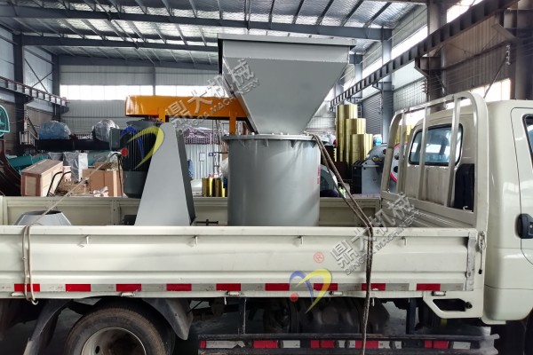 �l(f��)�����(y��ng)800����ʽ���Ϸ���C(j��)һ�_(t��i)